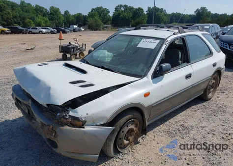 1998 Subaru Impreza Outback Sport из США, поврежденный, VIN JF1GF4854WH800059